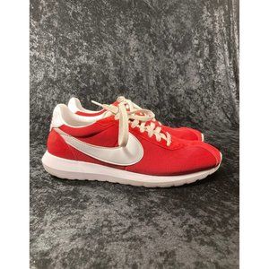 Nike Roshe LD 1000 Retro Sneaker Red